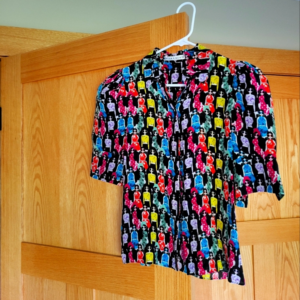Alice + Olivia Pride Shirt w/ puffed sleeve